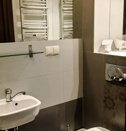 Pokoje Grand Hotelique *